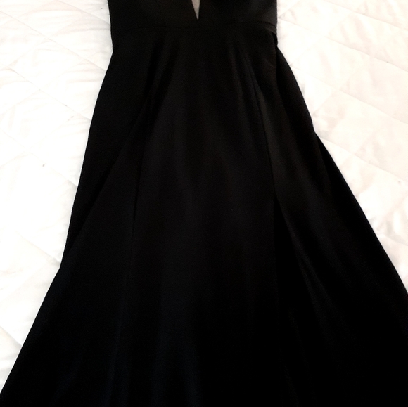 Formal gown - Picture 4 of 10